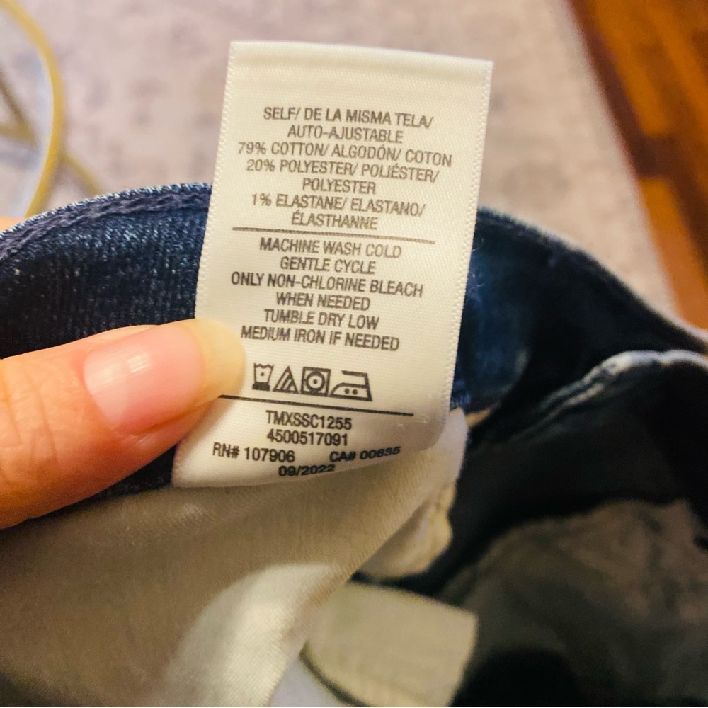 HUDSON Jade Jeans Mid Rise/High Rise Loose Fit Distressed - Picture 8 of 9